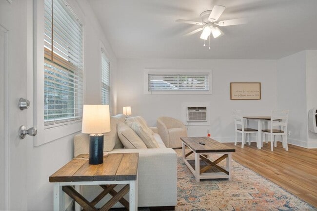 Photo - 219 Afton St