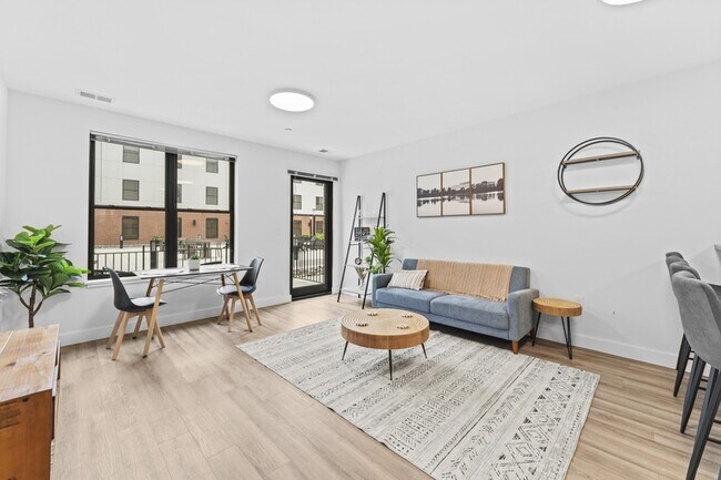 416 Highland Ave