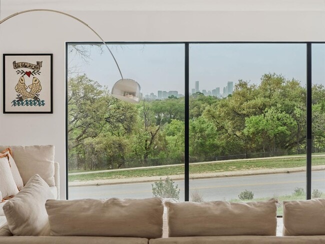 Photo - 4908 Balcones Dr
