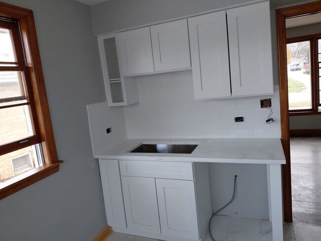 Photo - 5610 Bohlander Ave