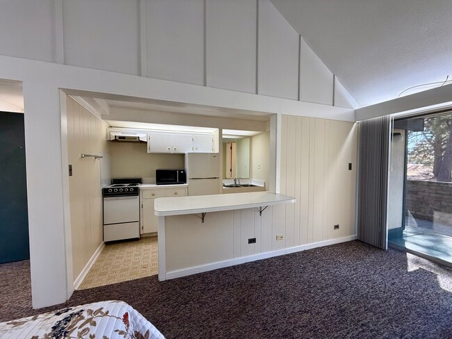 Photo - 130 Fairway Ave Unit 123