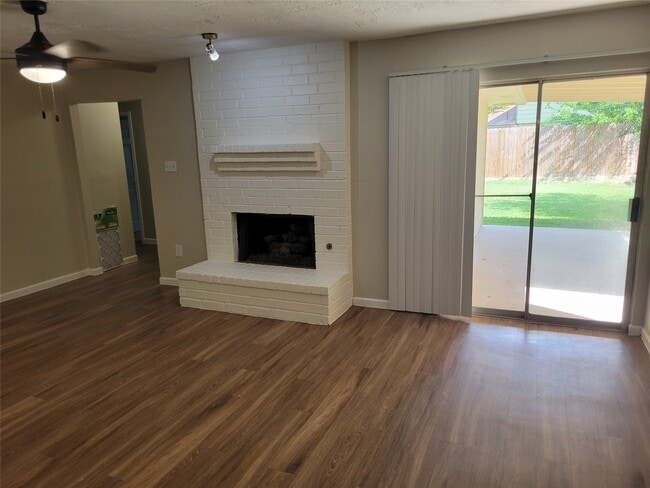 Photo - 6815 Soledad Dr