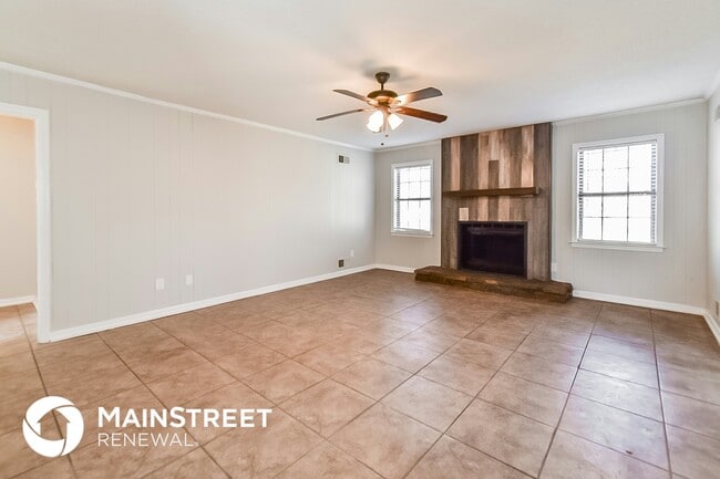 Photo - 6816 Birch Run Ln