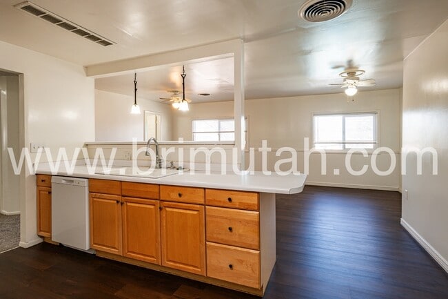 Photo - 3738 S 700 E Unidad A