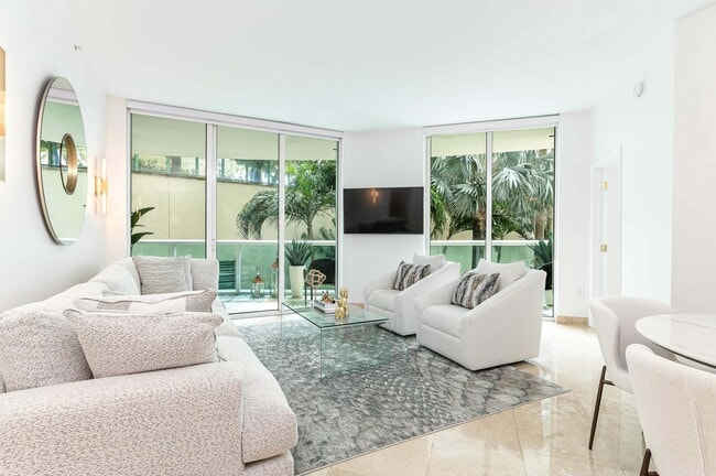 Photo - 347 N New River Dr E Unit 210