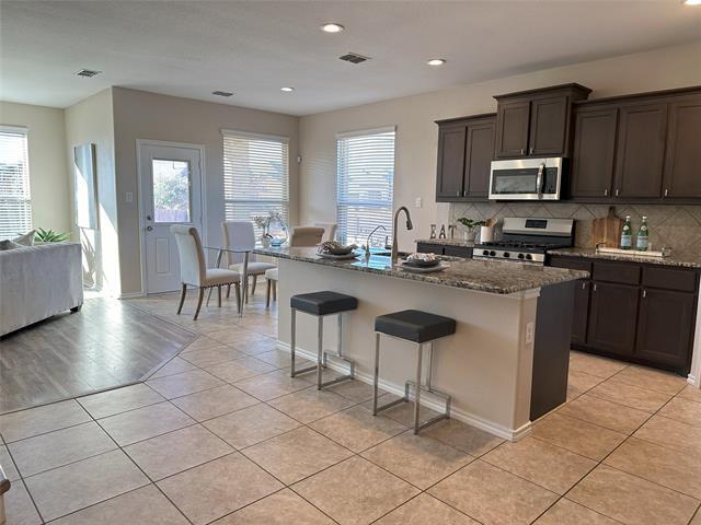 Photo - 15733 Prairie Grass Ln