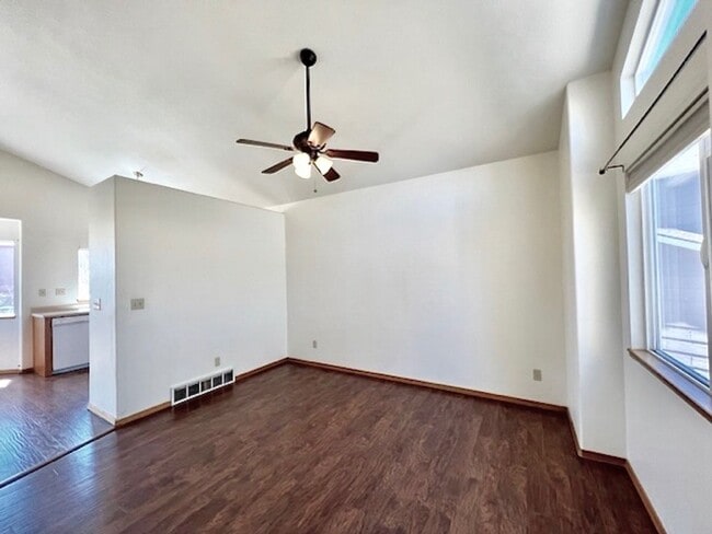 Photo - 4 Bedroom Home in Pronghorn Glen with Mountain Views