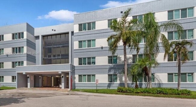 Building Photo - 14850 Naranja Lakes Blvd Unit B2G