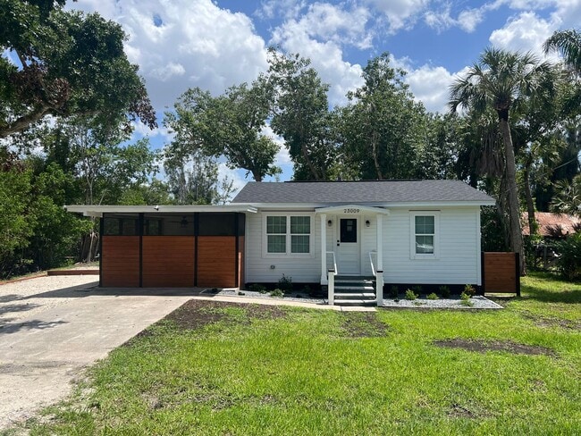 Photo - ANNUAL ** $1,450/month ** 3/4 Mile from Su...