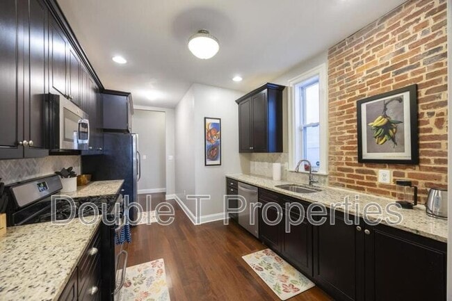 Photo - 314 E 22nd St