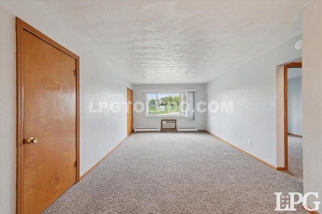 Photo - 3320 Arlington Ave Unidad 2