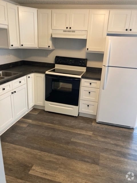 Building Photo - 6335 Robinson Rd Unit N.A. Rental
