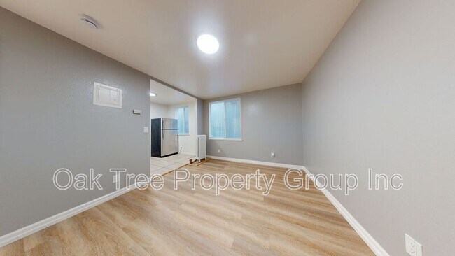 Photo - 3010 Adeline St