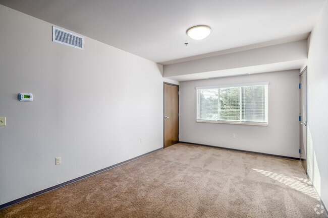 4BR, 2BA - 1,228SF - Living Area