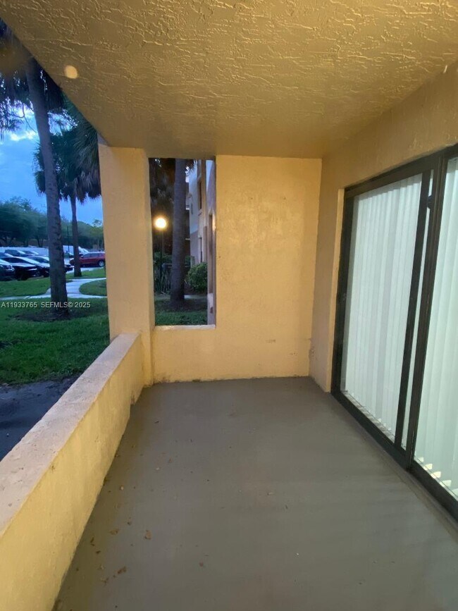 Photo - 9999 Summerbreeze Dr Unit 519