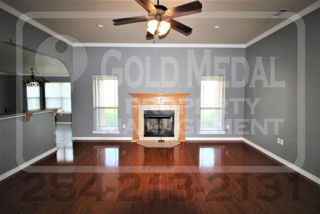 Photo - 401 Hedy Dr