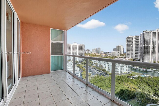 3370 Hidden Bay Dr Unit 1501
