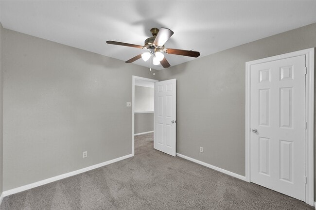 Building Photo - 187 Binnacle Ct Unit A Rental
