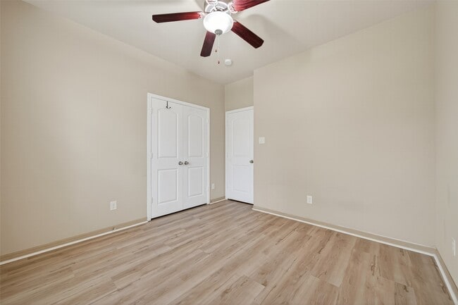 Photo - 5234 Jasmine Valley Ct