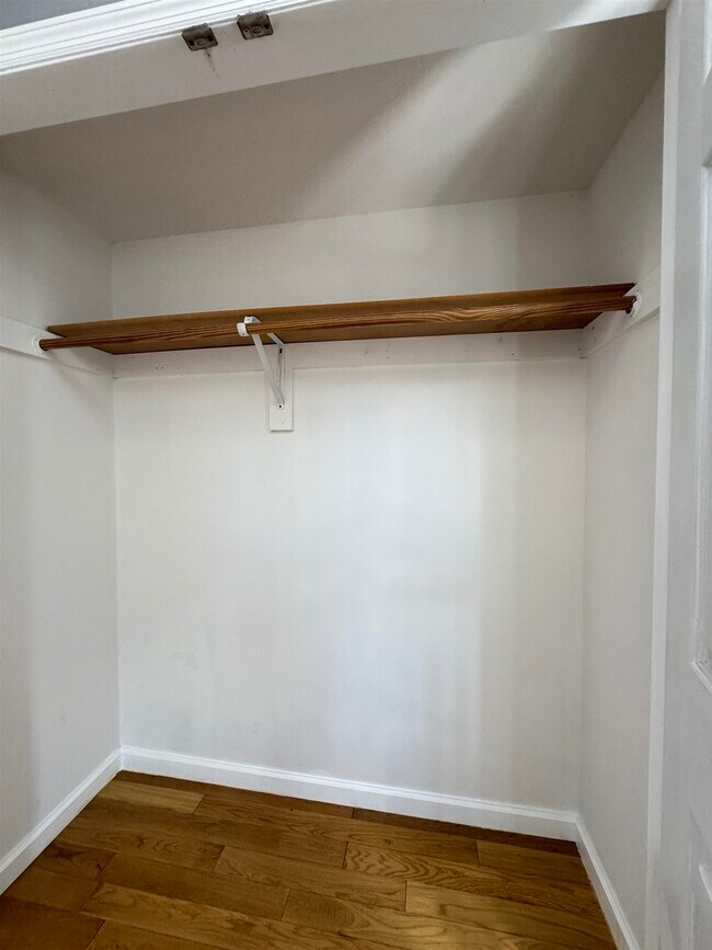 Photo - 1008 West St House