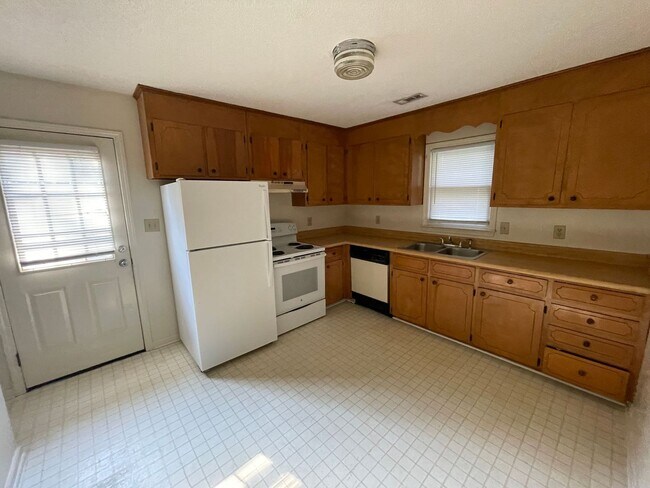 1135 Bridges St Unidad 1135 Bridges Unit D