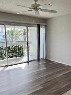 Photo - 969 Sonesta Ave NE