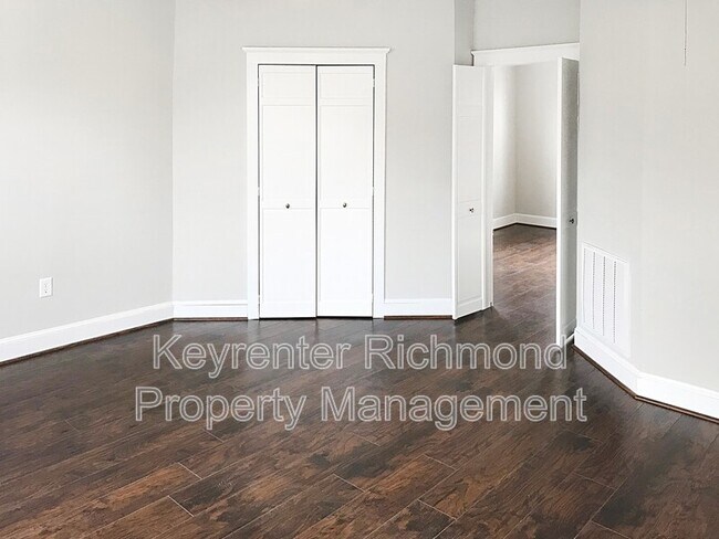 Photo - 404 W 27th St Unit B