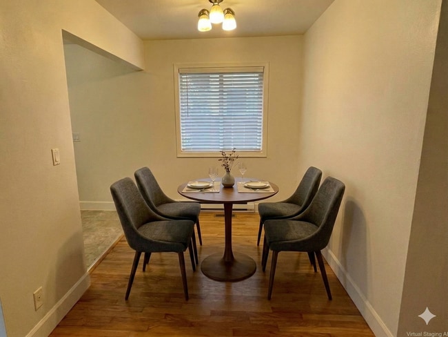 Photo - MANF01 Unit 4975