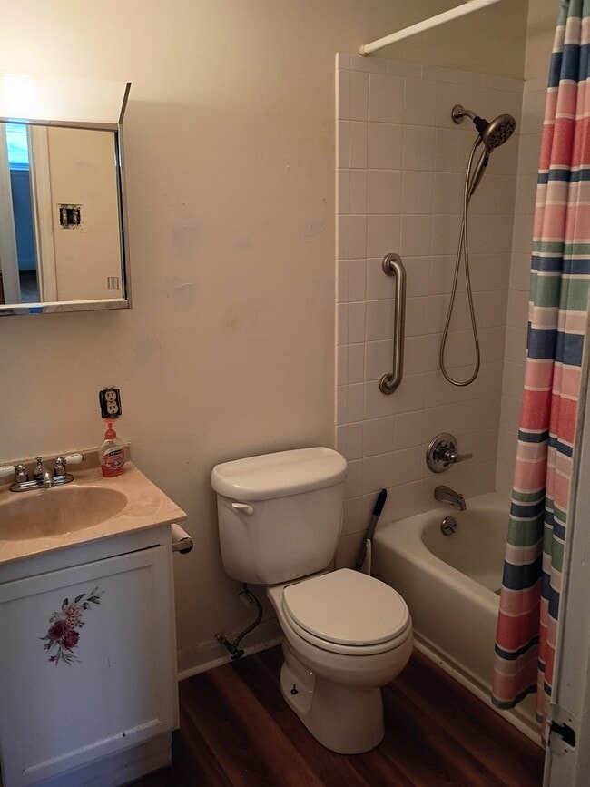 Photo - 1502 Woodhaven Rd