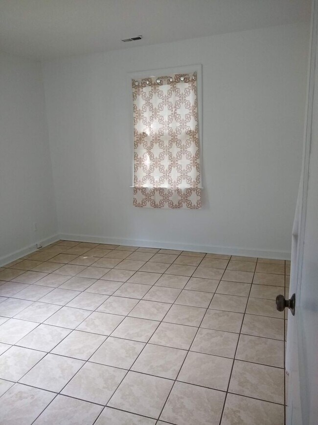 Photo - Three Bedroom Two Bath Single Family Home ...
