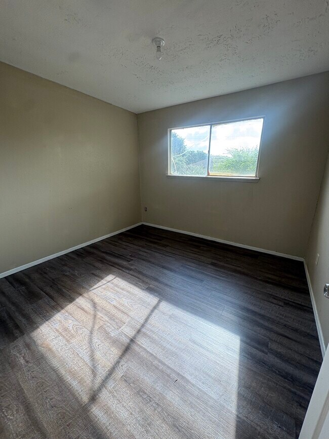 Photo - 176 Goodson Dr
