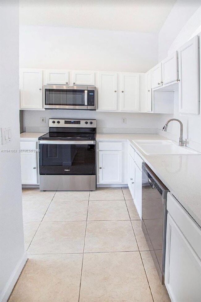 Photo - 16222 SW 102nd Terrace