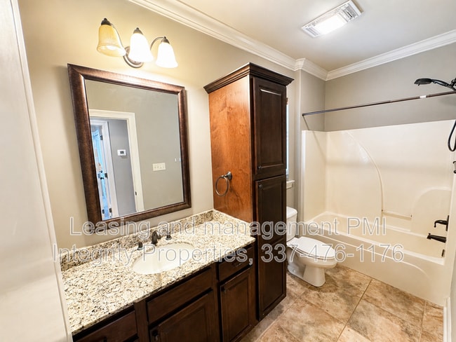 Photo - 110 Canton Ct