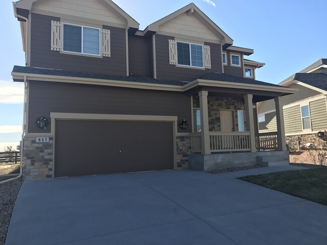 Building Photo - Nice house, 4 bedroom with Mountain Views in Windsor!