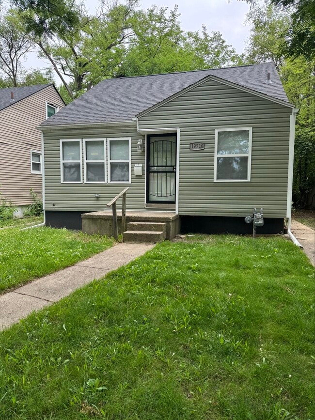 Photo - 19716 Archdale St House