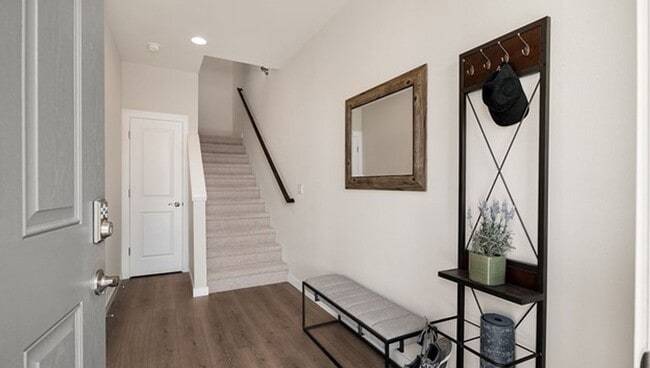 Photo - Spacious and Beautifully Landscaped 3 bed/3ba Townhome in Central Park