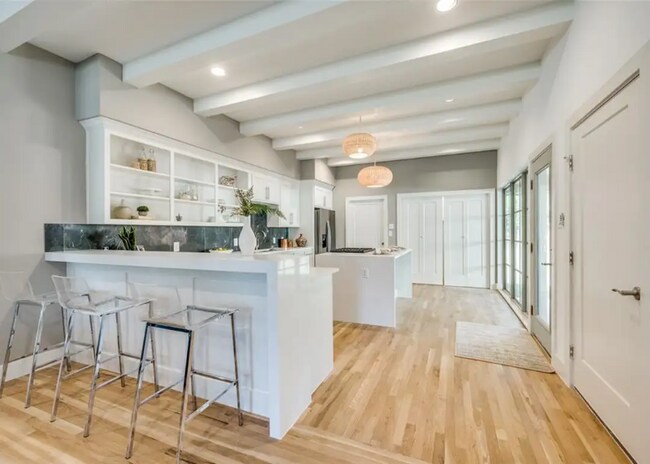 Photo - 505 Sandra Dr