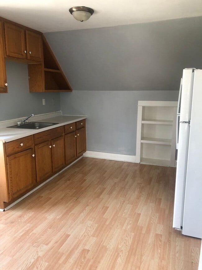 Photo - 6344 25th Ave Unidad upper