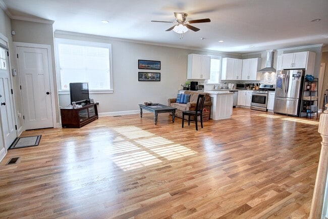 Photo - Available April 1st! Two Story Gorgeous 3bd/2.5ba Home 1/2 Mile from Durham Bulls!