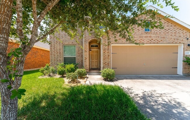 Photo - 20219 Weeping Pine Way