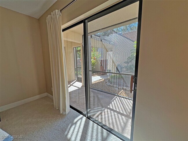 Photo - 15400 Cedarwood Ln Unidad 102