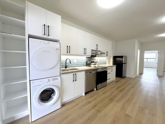 Photo - 630 Vaughan Rd Unit Upper