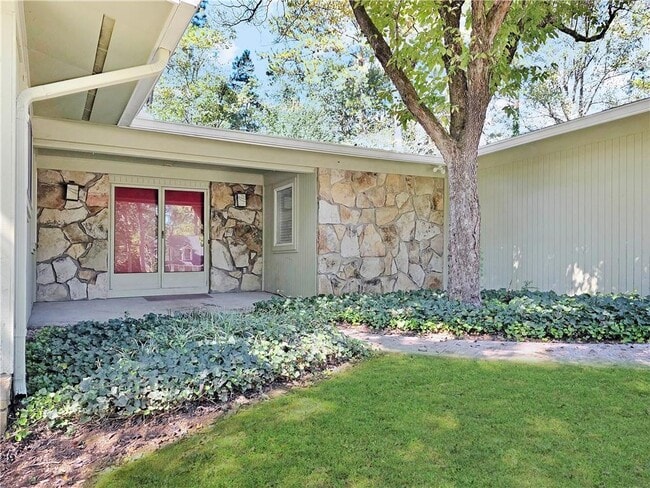 Photo - 1273 Murdock Rd