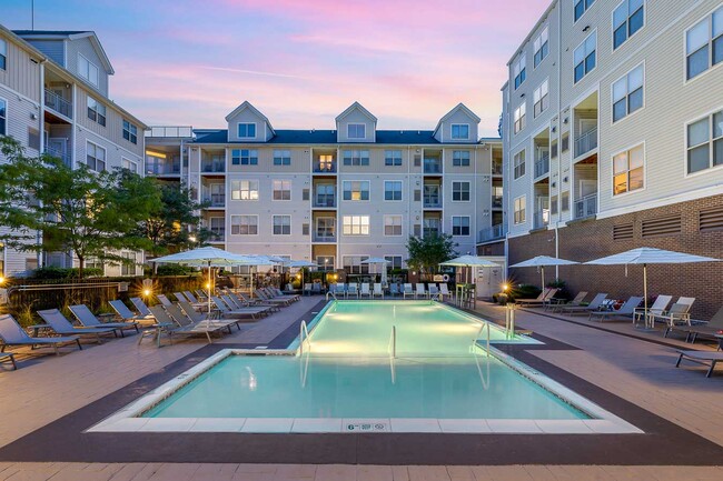 Building Photo - Volair Wesmont Rental