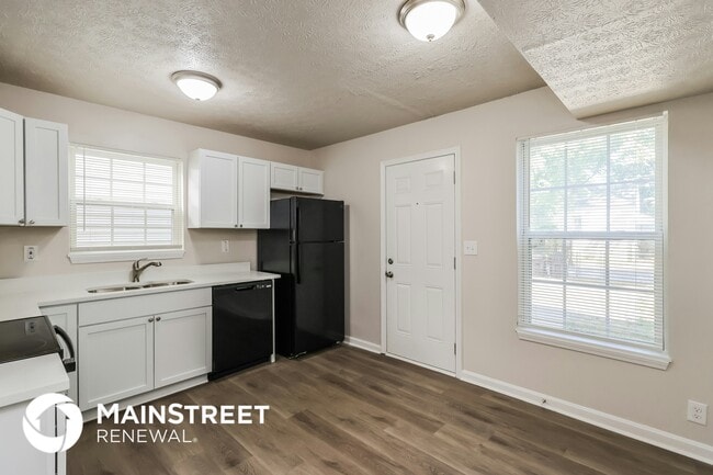 Photo - 2331 Garland Ave