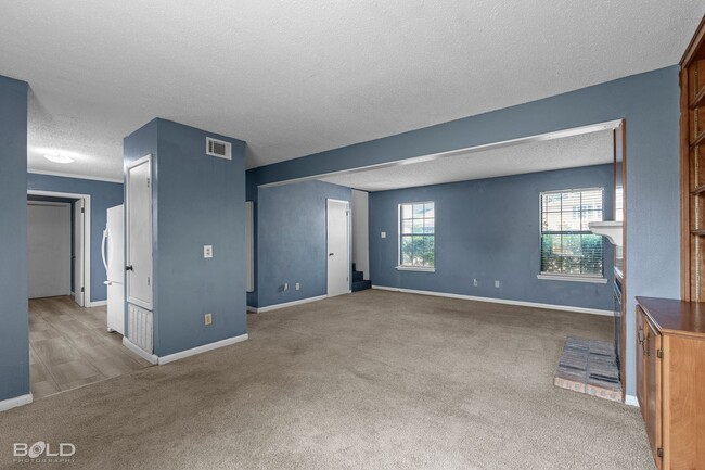 Photo - 302 Jackson Ave