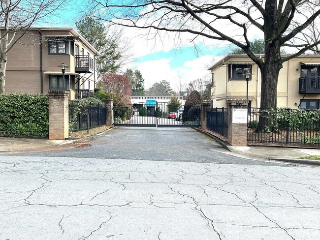 Photo - 2441 Vail Ave Unit C4