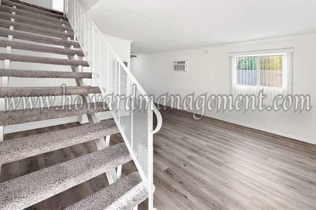 Photo - 5238 Tilden Ave Unidad 4
