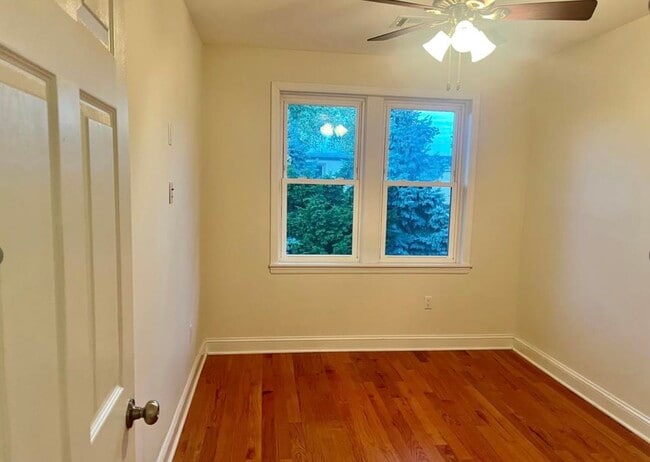 Photo - 10-12-12 Morton Pl