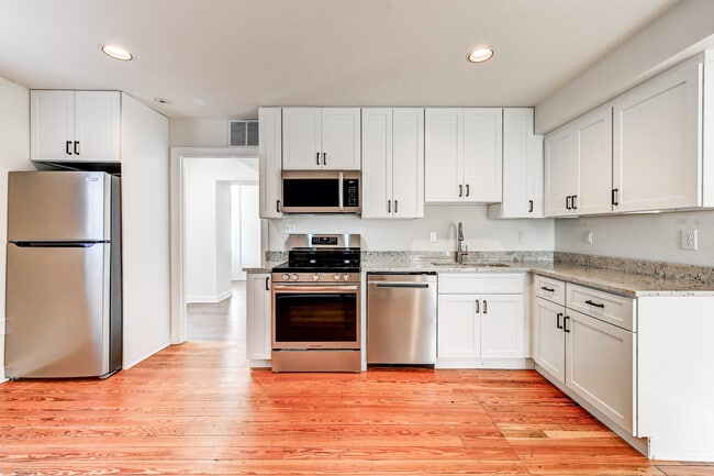 Photo - 804 Oella Ave